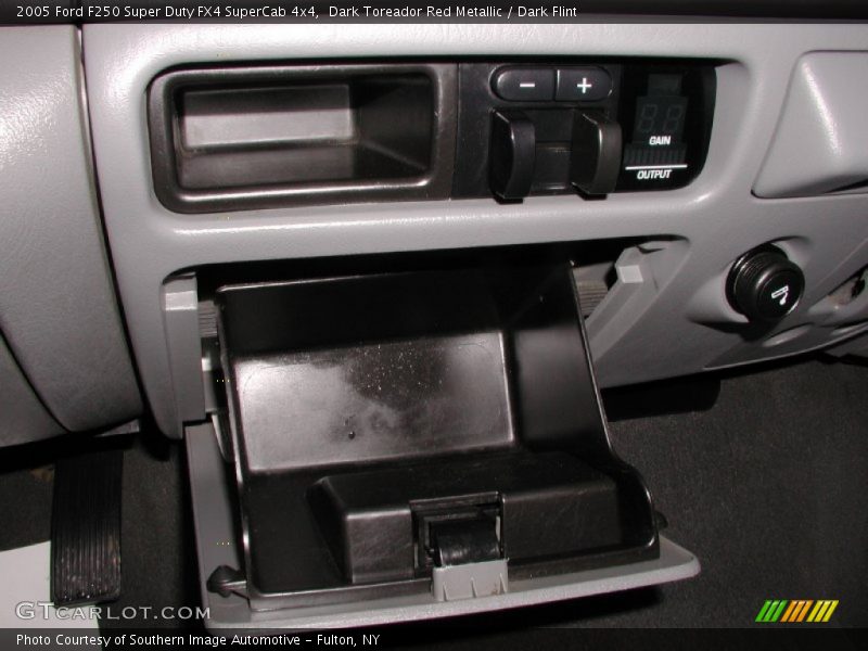 Dark Toreador Red Metallic / Dark Flint 2005 Ford F250 Super Duty FX4 SuperCab 4x4