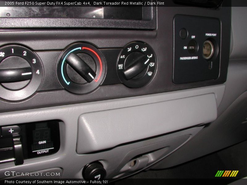 Dark Toreador Red Metallic / Dark Flint 2005 Ford F250 Super Duty FX4 SuperCab 4x4