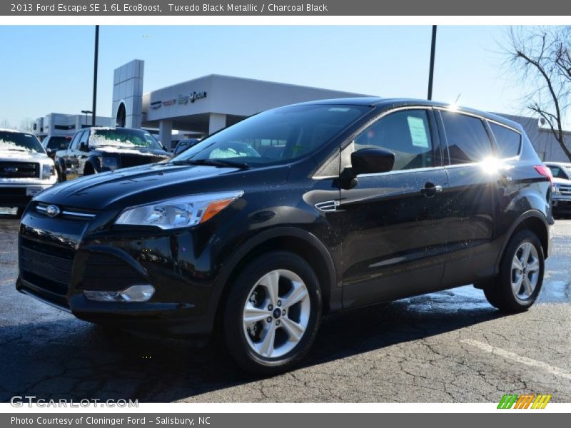 Tuxedo Black Metallic / Charcoal Black 2013 Ford Escape SE 1.6L EcoBoost