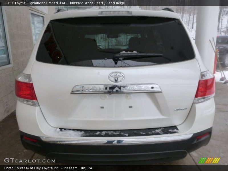 Blizzard White Pearl / Sand Beige 2013 Toyota Highlander Limited 4WD