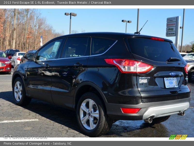 Tuxedo Black Metallic / Charcoal Black 2013 Ford Escape SE 1.6L EcoBoost
