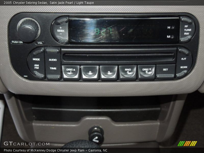 Audio System of 2005 Sebring Sedan