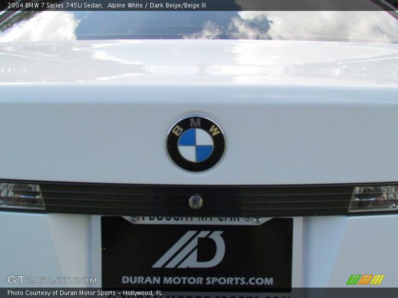 Alpine White / Dark Beige/Beige III 2004 BMW 7 Series 745Li Sedan