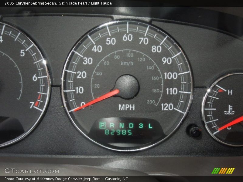 Satin Jade Pearl / Light Taupe 2005 Chrysler Sebring Sedan