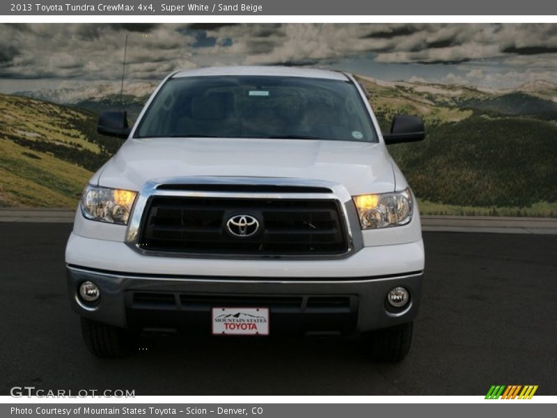 Super White / Sand Beige 2013 Toyota Tundra CrewMax 4x4