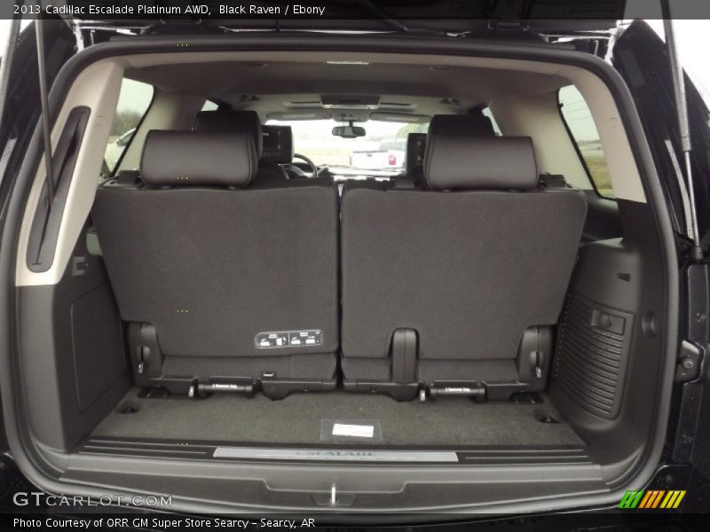  2013 Escalade Platinum AWD Trunk