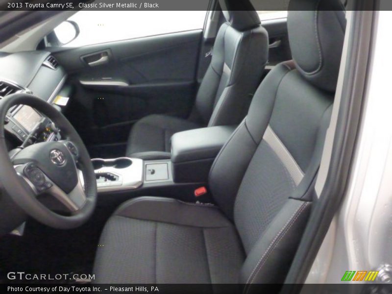 Classic Silver Metallic / Black 2013 Toyota Camry SE