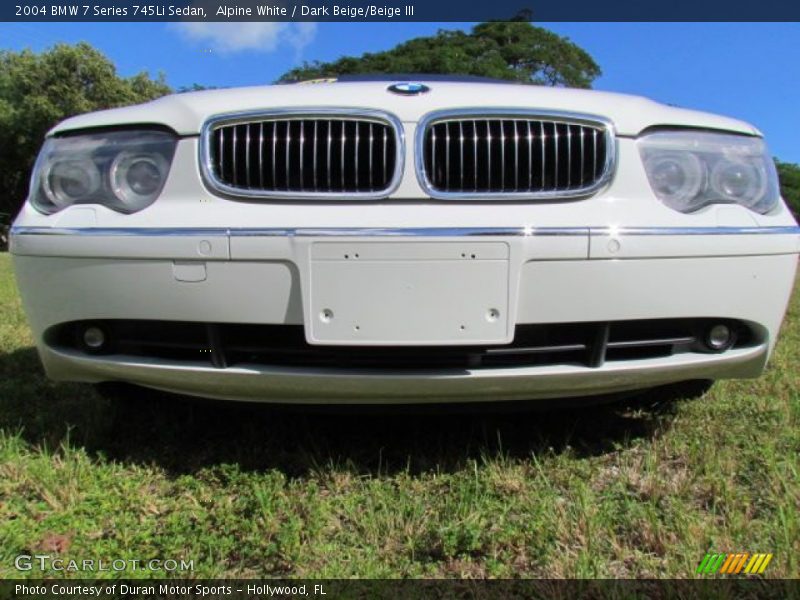 Alpine White / Dark Beige/Beige III 2004 BMW 7 Series 745Li Sedan