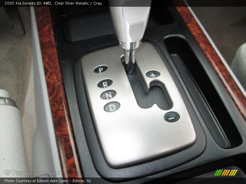 Clear Silver Metallic / Gray 2005 Kia Sorento EX 4WD