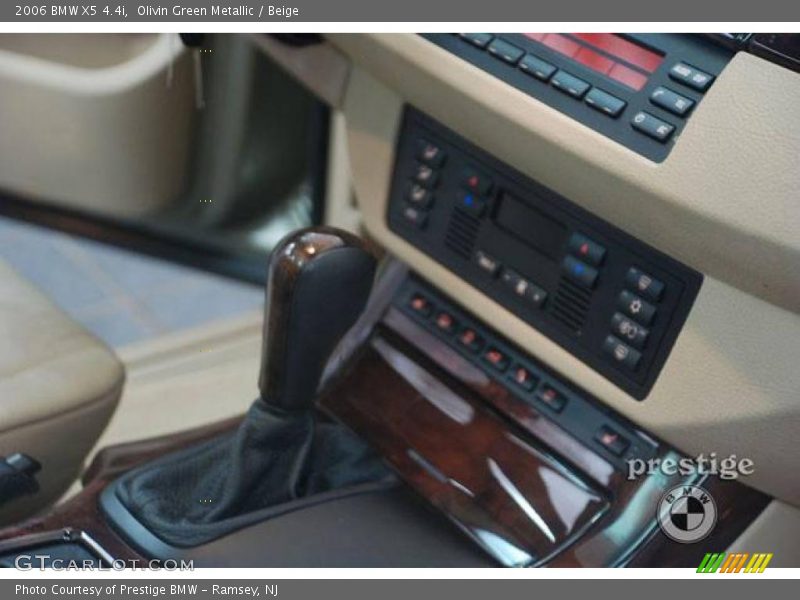 Olivin Green Metallic / Beige 2006 BMW X5 4.4i