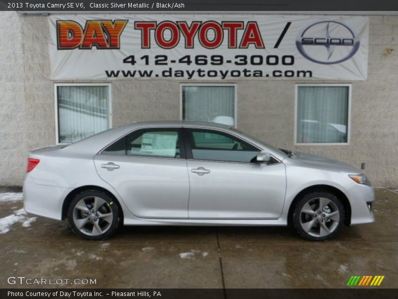 Classic Silver Metallic / Black/Ash 2013 Toyota Camry SE V6