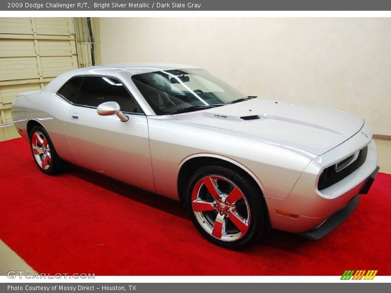 Bright Silver Metallic / Dark Slate Gray 2009 Dodge Challenger R/T