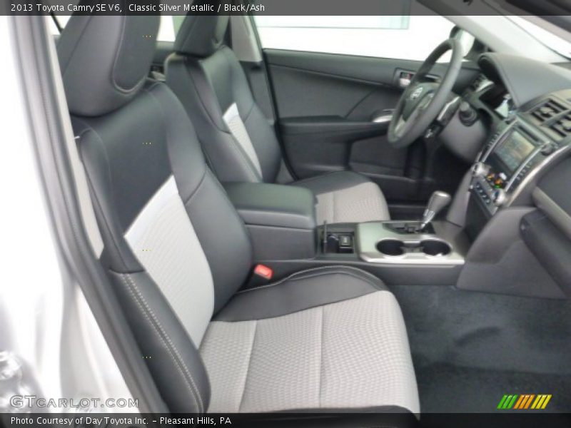 Classic Silver Metallic / Black/Ash 2013 Toyota Camry SE V6