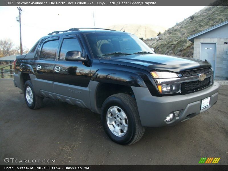 Onyx Black / Cedar Green/Graphite 2002 Chevrolet Avalanche The North Face Edition 4x4