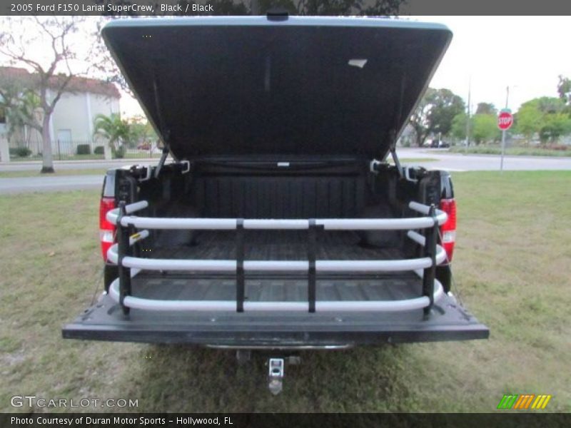 Black / Black 2005 Ford F150 Lariat SuperCrew