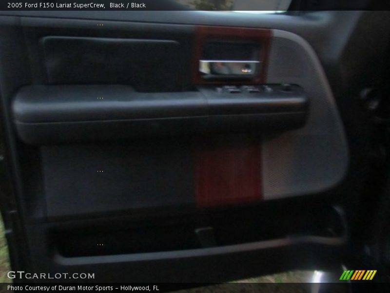 Black / Black 2005 Ford F150 Lariat SuperCrew