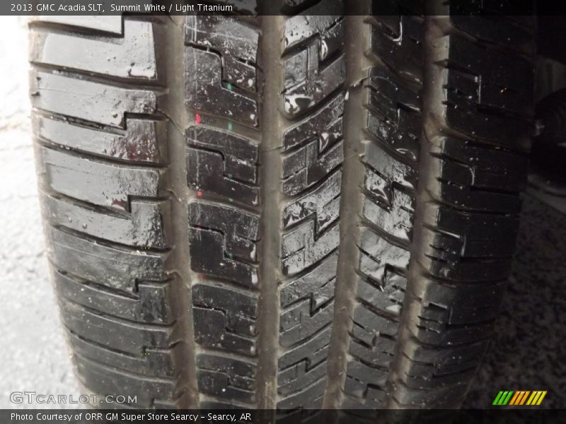 Summit White / Light Titanium 2013 GMC Acadia SLT