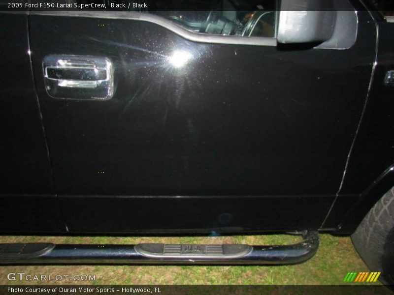 Black / Black 2005 Ford F150 Lariat SuperCrew