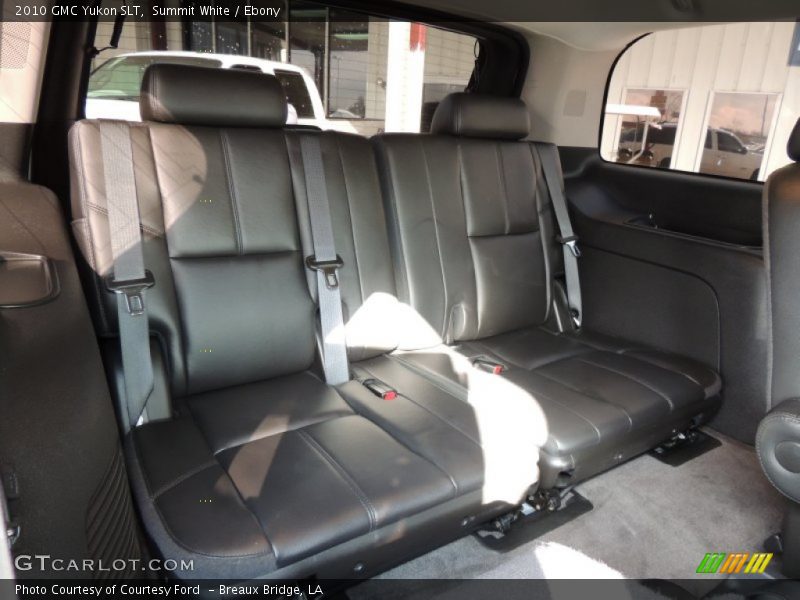 Rear Seat of 2010 Yukon SLT