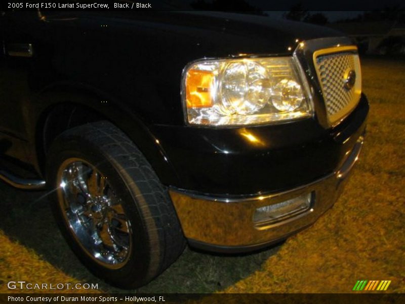 Black / Black 2005 Ford F150 Lariat SuperCrew