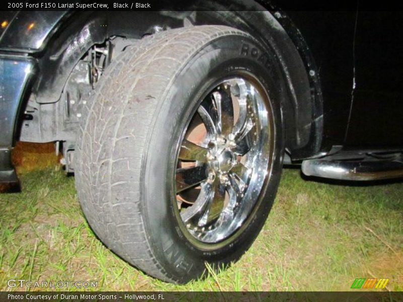 Black / Black 2005 Ford F150 Lariat SuperCrew