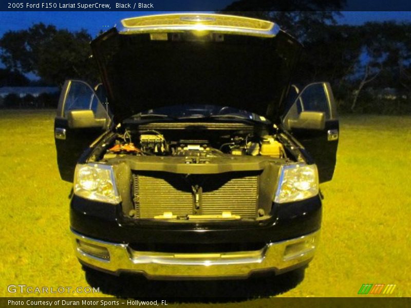 Black / Black 2005 Ford F150 Lariat SuperCrew