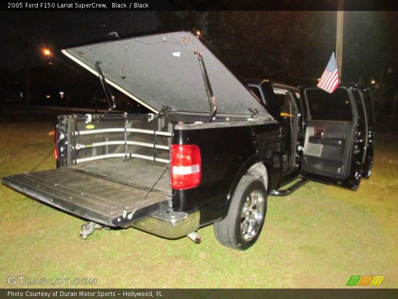 Black / Black 2005 Ford F150 Lariat SuperCrew