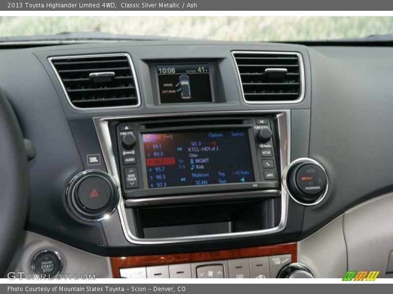 Classic Silver Metallic / Ash 2013 Toyota Highlander Limited 4WD