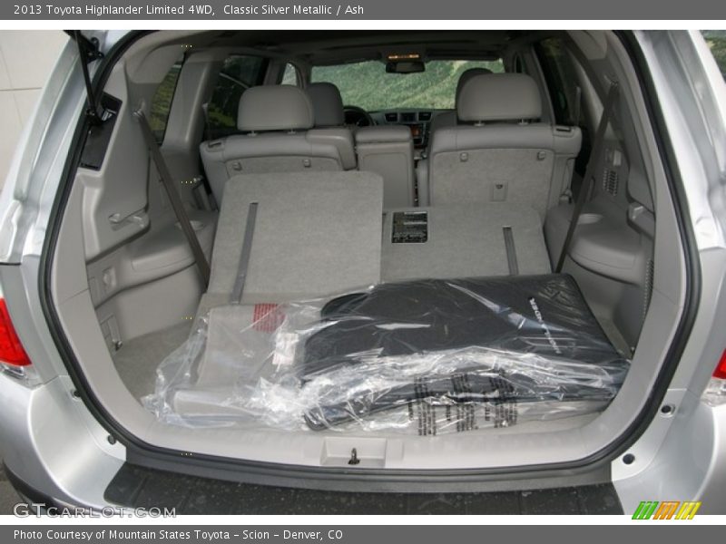 Classic Silver Metallic / Ash 2013 Toyota Highlander Limited 4WD