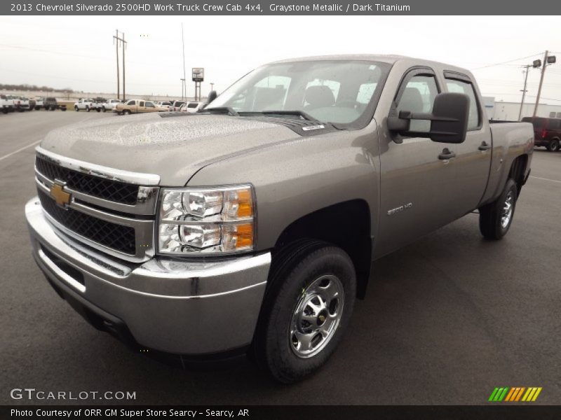 Front 3/4 View of 2013 Silverado 2500HD Work Truck Crew Cab 4x4