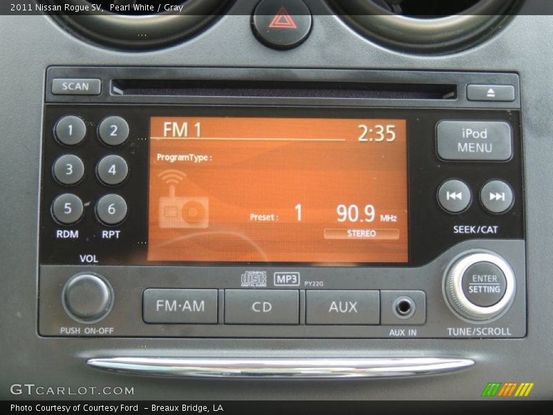 Pearl White / Gray 2011 Nissan Rogue SV