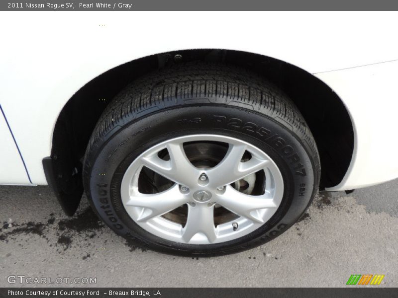 Pearl White / Gray 2011 Nissan Rogue SV