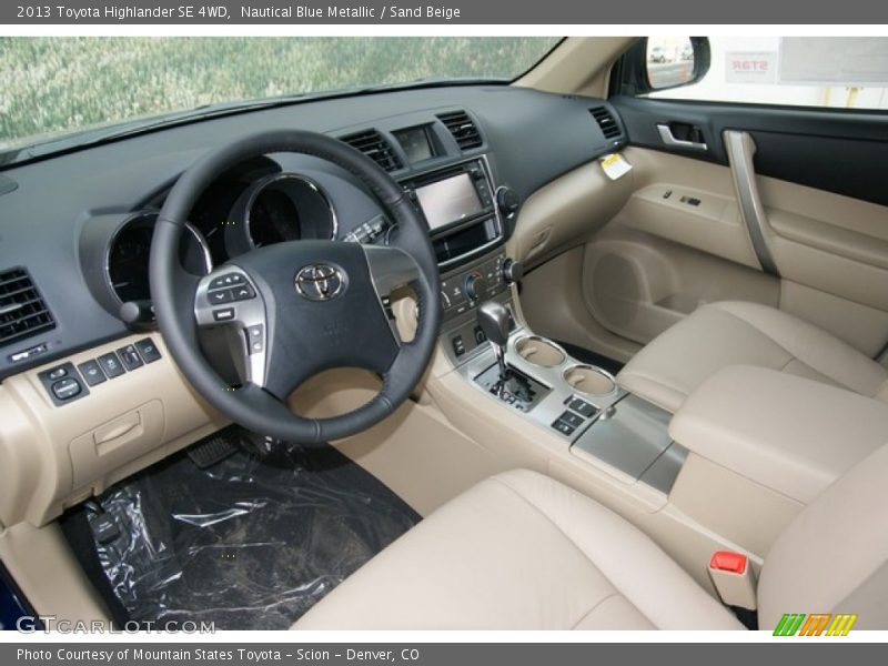Nautical Blue Metallic / Sand Beige 2013 Toyota Highlander SE 4WD