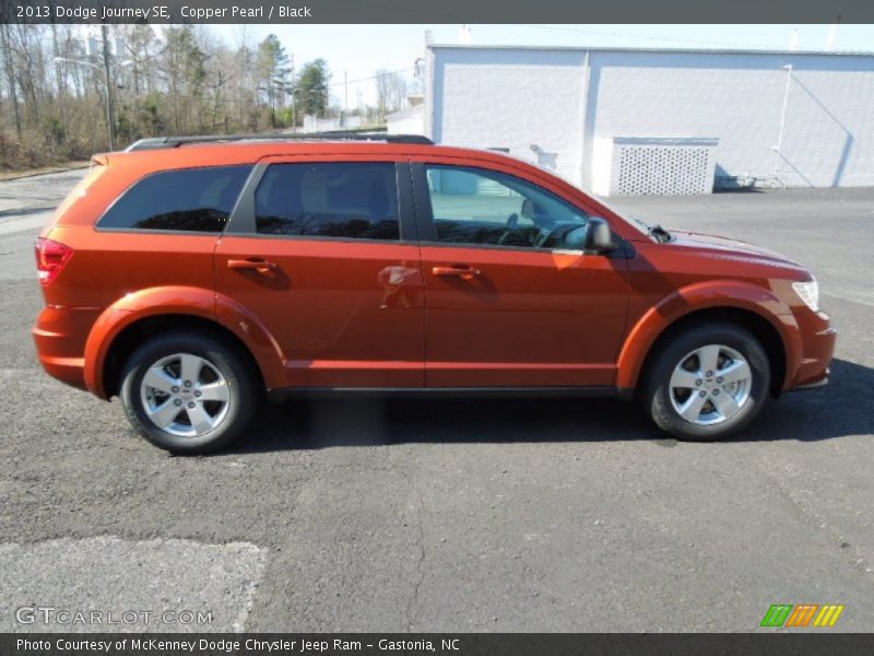 Copper Pearl / Black 2013 Dodge Journey SE