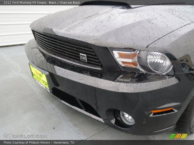 Black / Charcoal Black 2012 Ford Mustang V6 Coupe