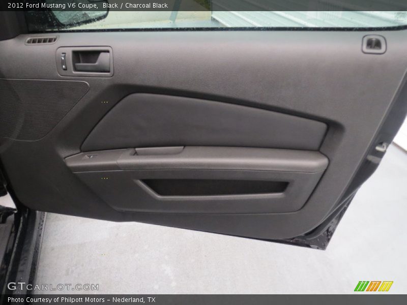 Black / Charcoal Black 2012 Ford Mustang V6 Coupe