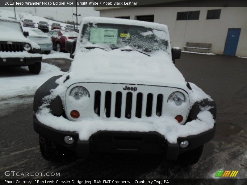 Bright White / Moab Black Leather 2013 Jeep Wrangler Moab Edition 4x4