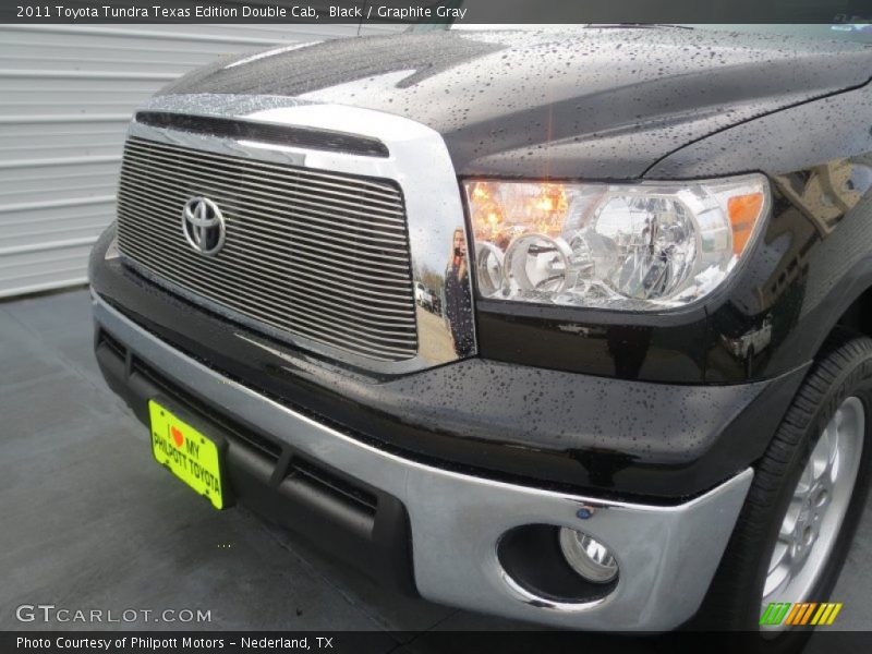 Black / Graphite Gray 2011 Toyota Tundra Texas Edition Double Cab