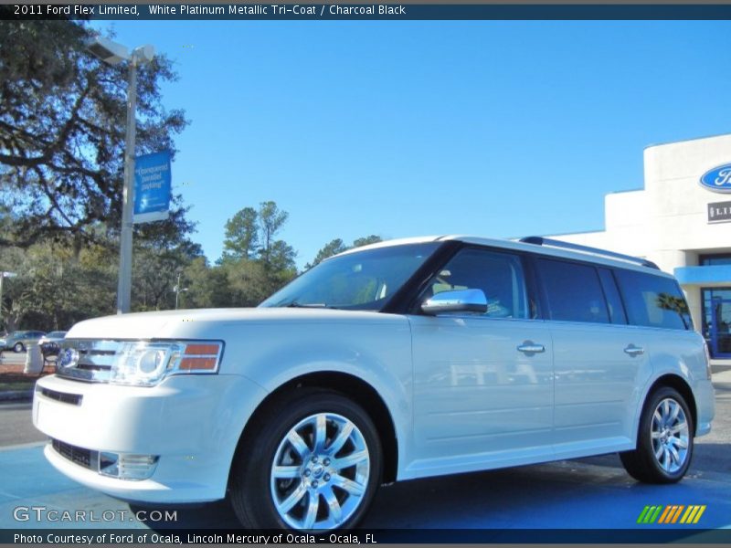 White Platinum Metallic Tri-Coat / Charcoal Black 2011 Ford Flex Limited