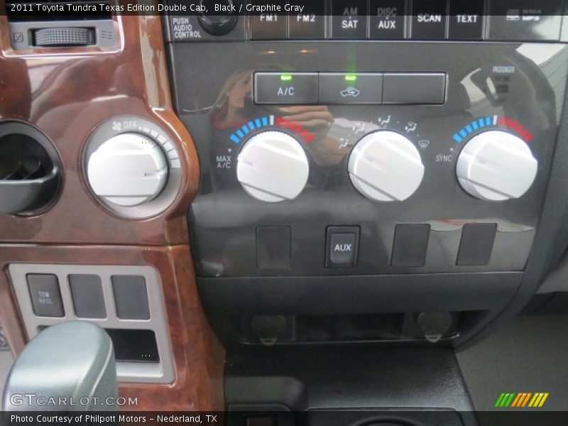 Black / Graphite Gray 2011 Toyota Tundra Texas Edition Double Cab