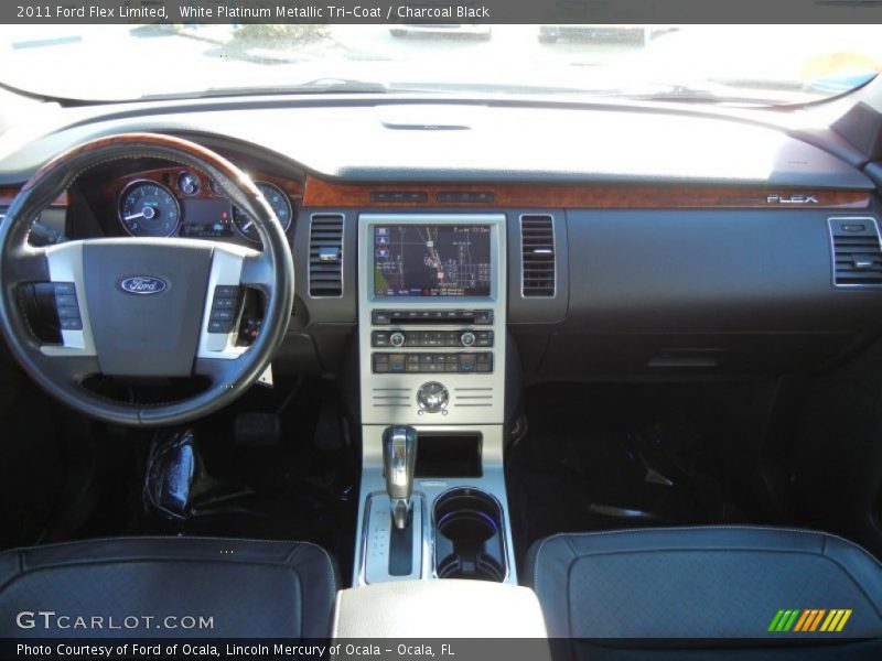 White Platinum Metallic Tri-Coat / Charcoal Black 2011 Ford Flex Limited