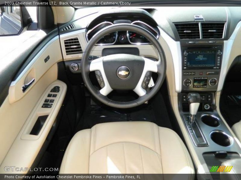 Dashboard of 2009 Traverse LTZ