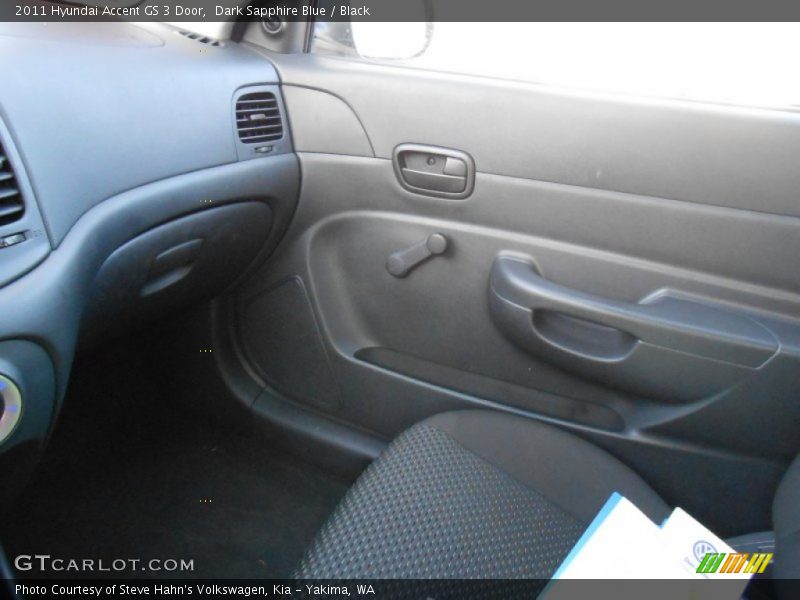 Dark Sapphire Blue / Black 2011 Hyundai Accent GS 3 Door