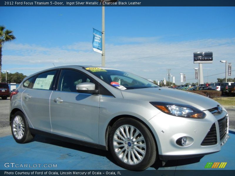 Front 3/4 View of 2012 Focus Titanium 5-Door