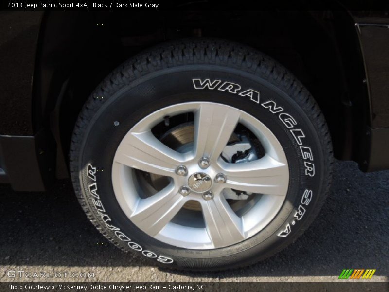Black / Dark Slate Gray 2013 Jeep Patriot Sport 4x4