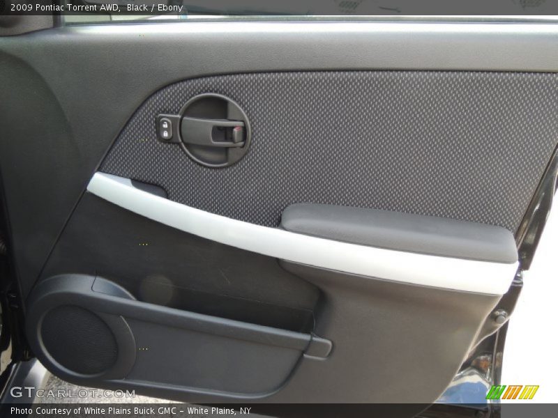 Black / Ebony 2009 Pontiac Torrent AWD