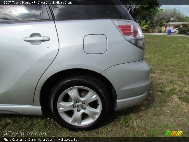 Silver Streak Mica / Stone 2007 Toyota Matrix XR