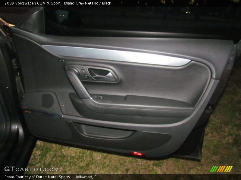 Island Grey Metallic / Black 2009 Volkswagen CC VR6 Sport