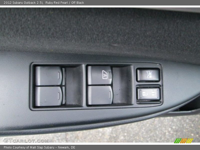 Ruby Red Pearl / Off Black 2012 Subaru Outback 2.5i