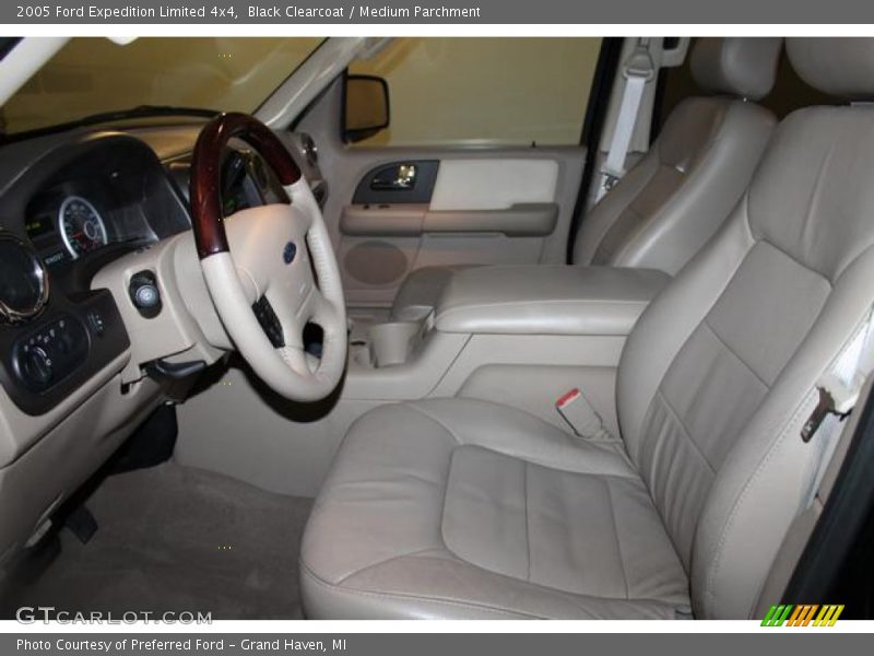 Black Clearcoat / Medium Parchment 2005 Ford Expedition Limited 4x4